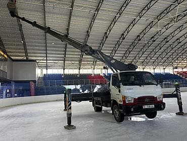 Автовышка, Hyundai, 2014 г., 28 м at lalafo.kg Автовышка, Hyundai, 2014 г., 28 м